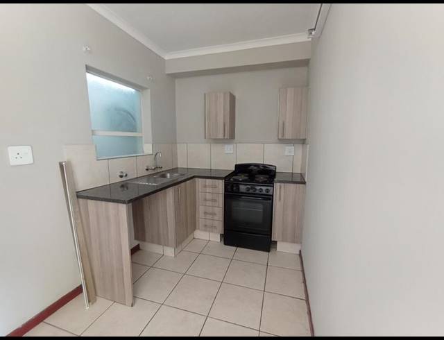 1 BEDROOM PROPERTY TO RENT IN FERNDALE